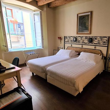 Hotel Piazza Vecchia Бергамо Экстерьер фото