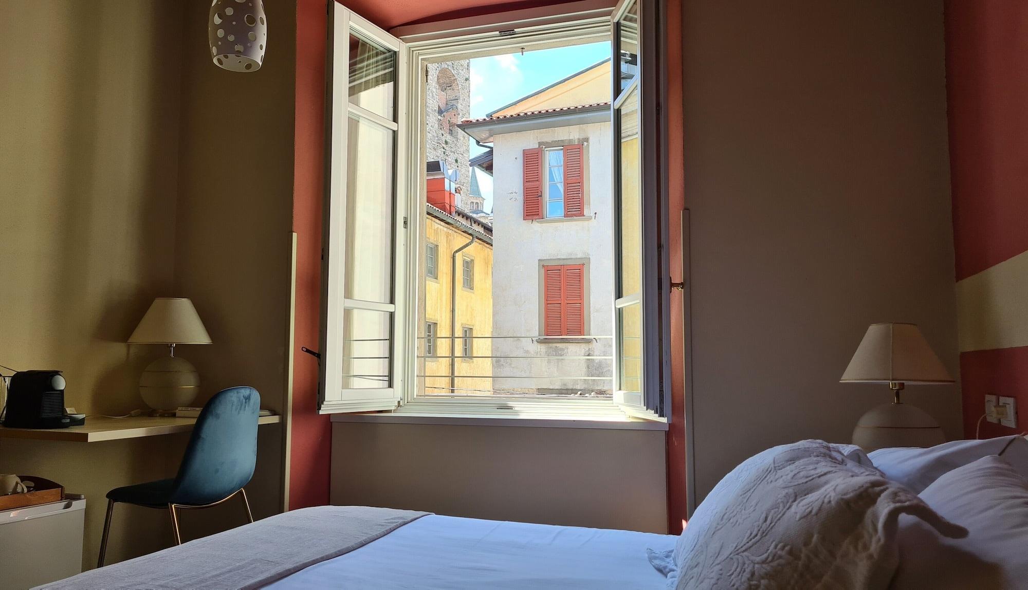 Hotel Piazza Vecchia Бергамо Экстерьер фото