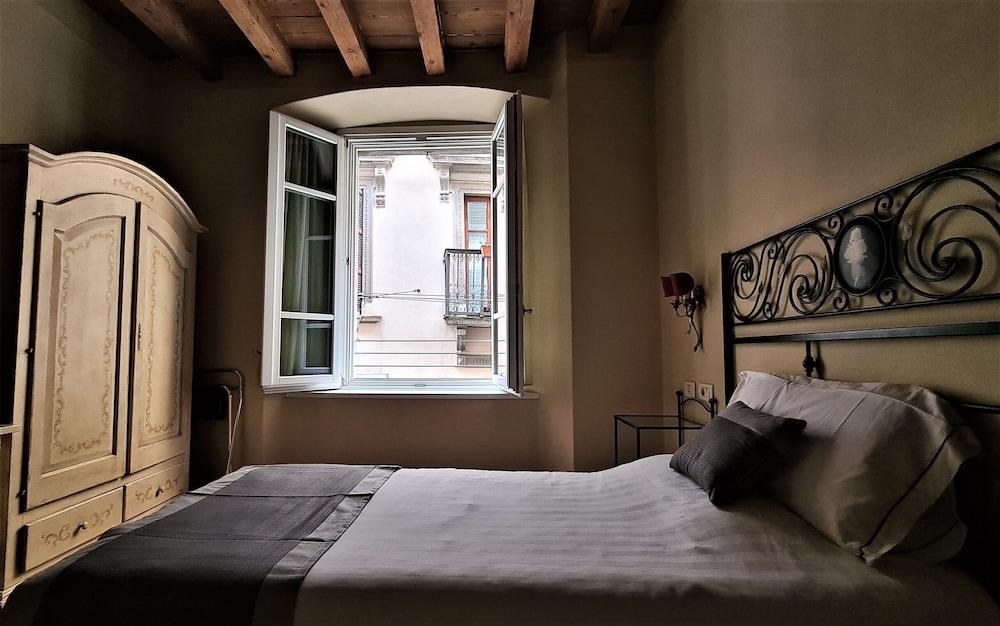 Hotel Piazza Vecchia Бергамо Экстерьер фото