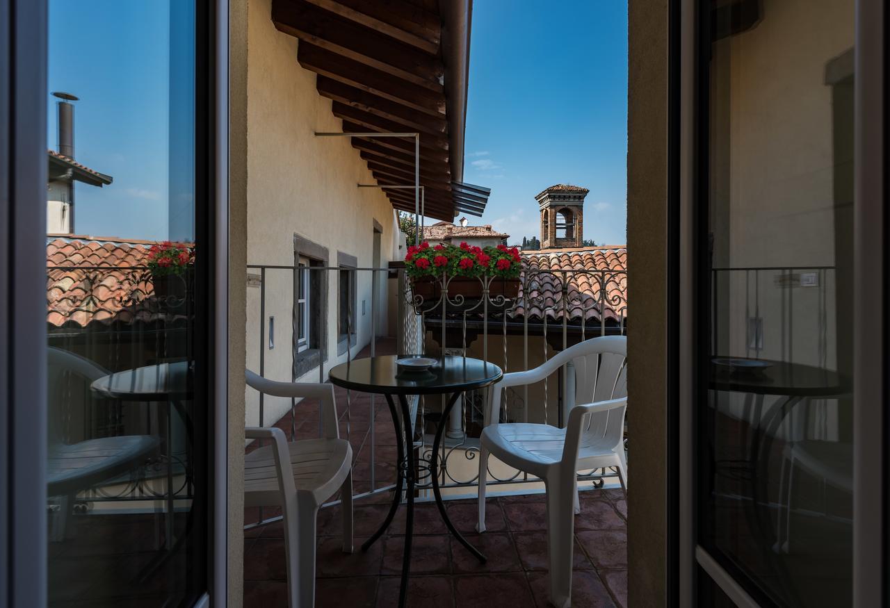 Hotel Piazza Vecchia Бергамо Экстерьер фото