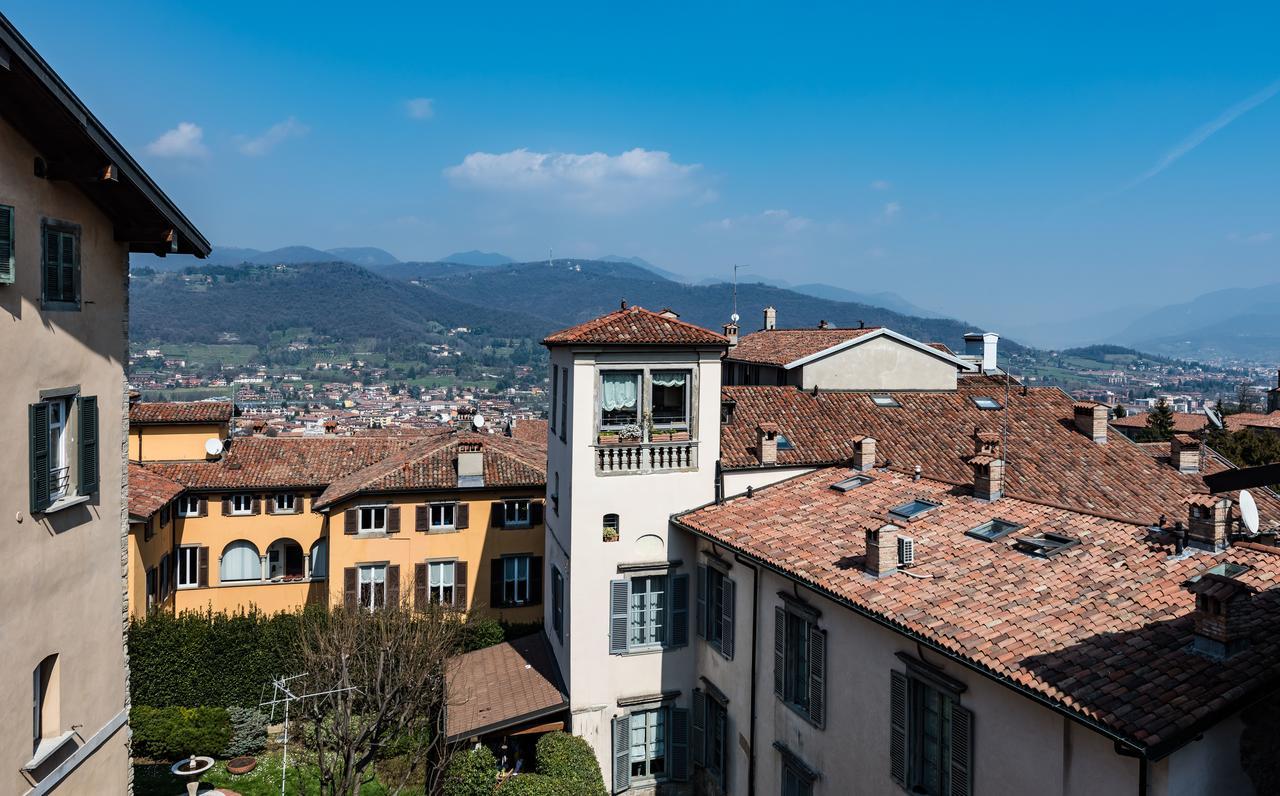 Hotel Piazza Vecchia Бергамо Экстерьер фото