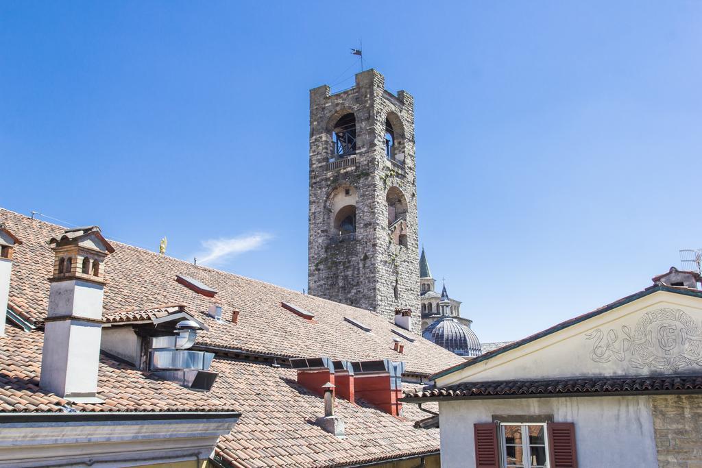 Hotel Piazza Vecchia Бергамо Экстерьер фото