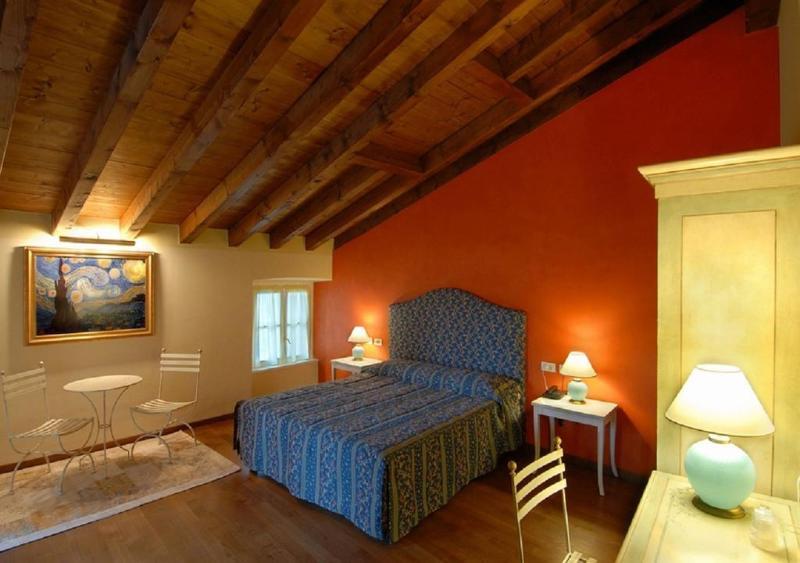 Hotel Piazza Vecchia Бергамо Экстерьер фото